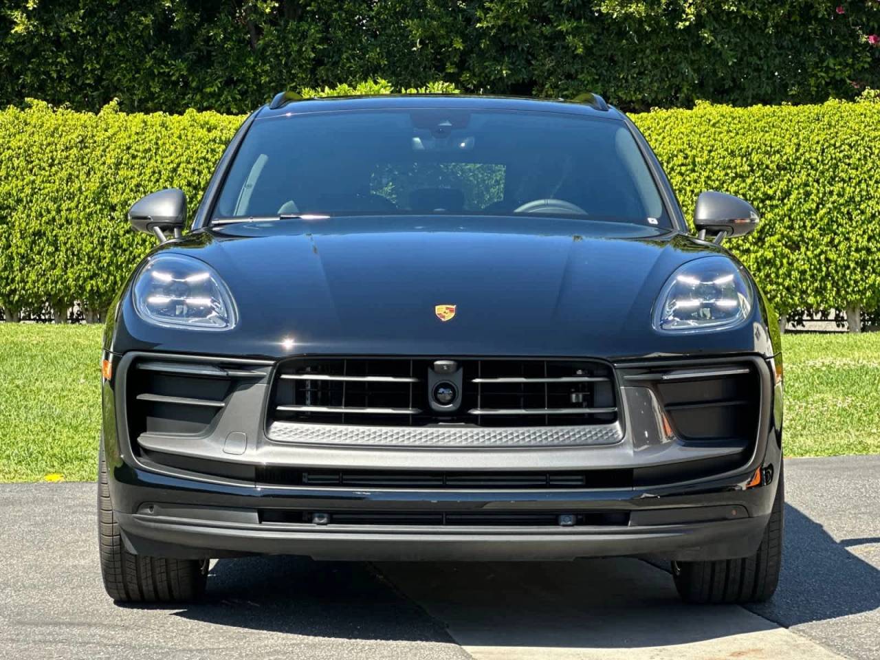2026 Porsche Macan T
