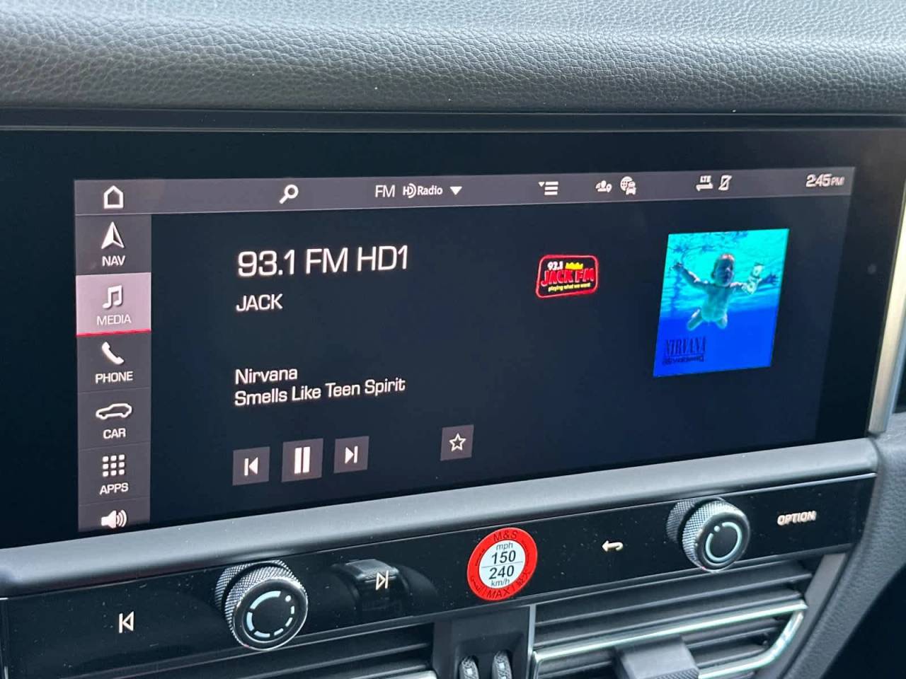 2026 Porsche Macan Base