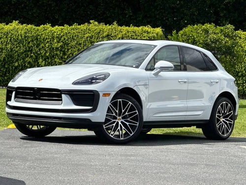 2026 Porsche Macan Base