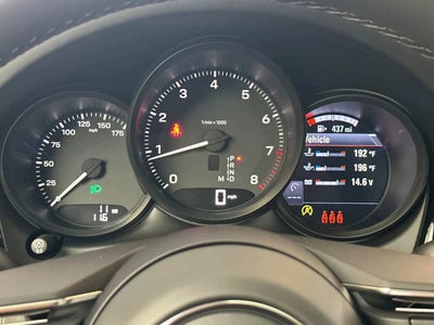 2026 Porsche Macan Base