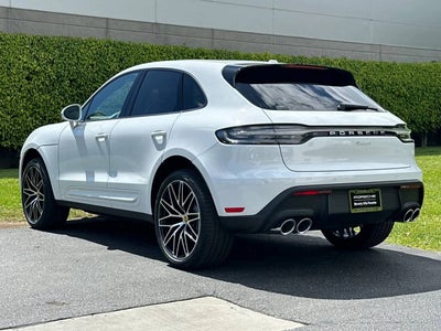 2026 Porsche Macan Base