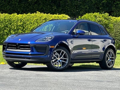 2026 Porsche Macan Base