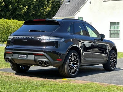 2026 Porsche Macan Base