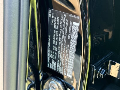 2026 Porsche Macan Base