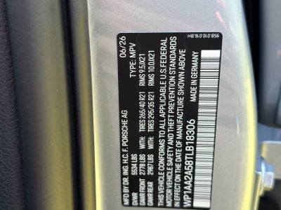 2026 Porsche Macan Macan