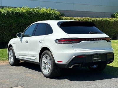 2026 Porsche Macan Macan