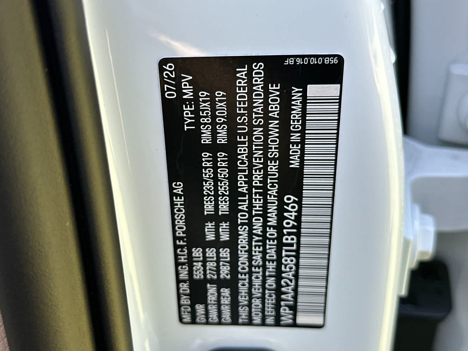 2026 Porsche Macan Macan