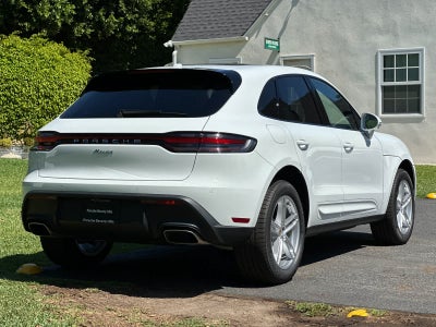 2026 Porsche Macan Macan