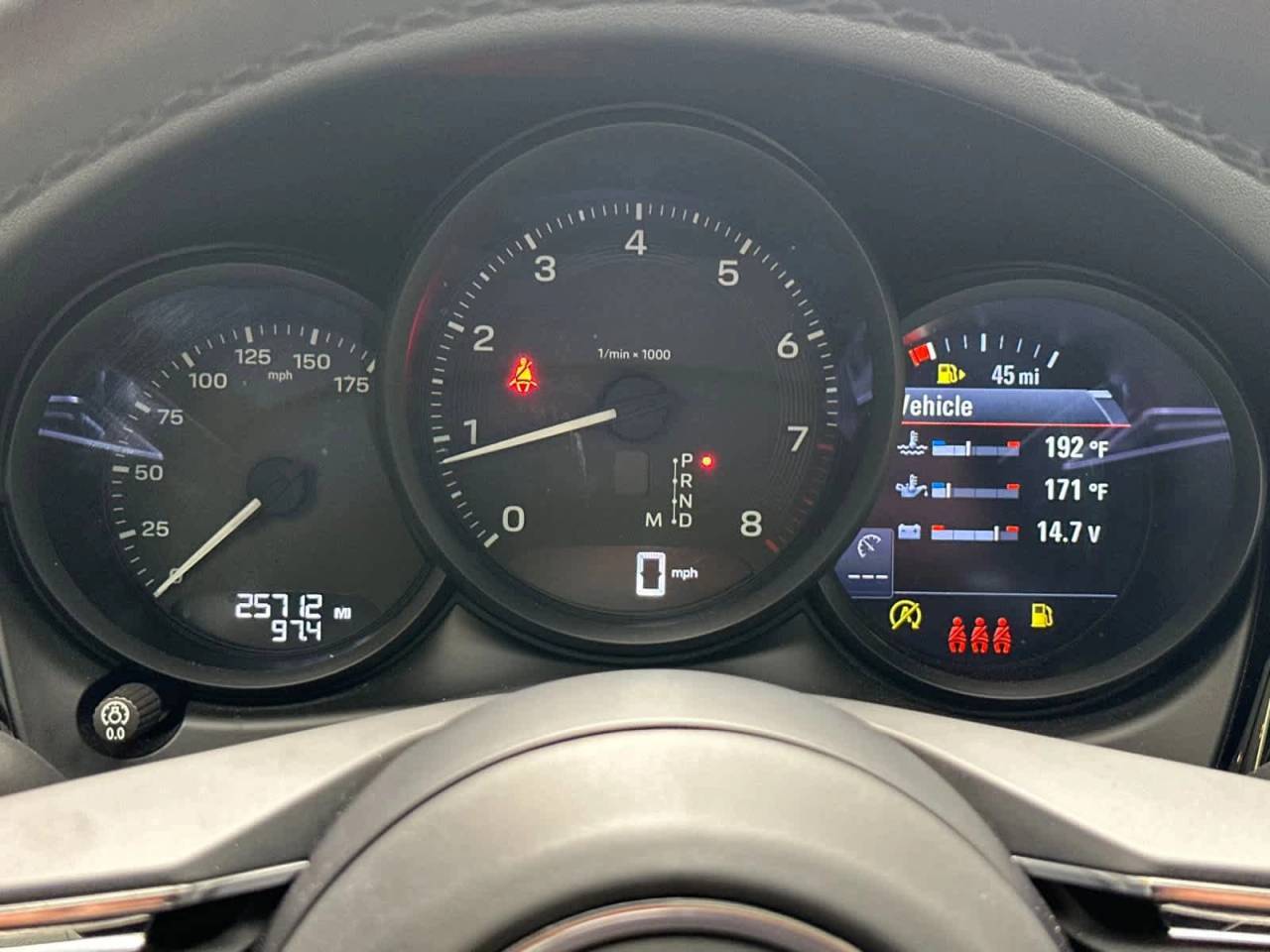 2022 Porsche Macan Base