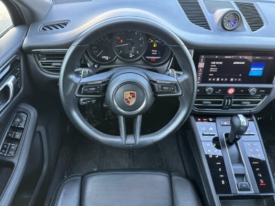 2023 Porsche Macan T