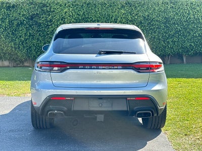 2023 Porsche Macan T