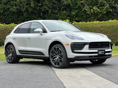 2024 Porsche Macan Macan (MY24)