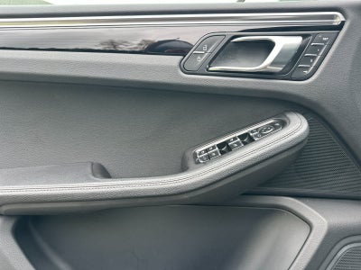 2024 Porsche Macan Macan (MY24)