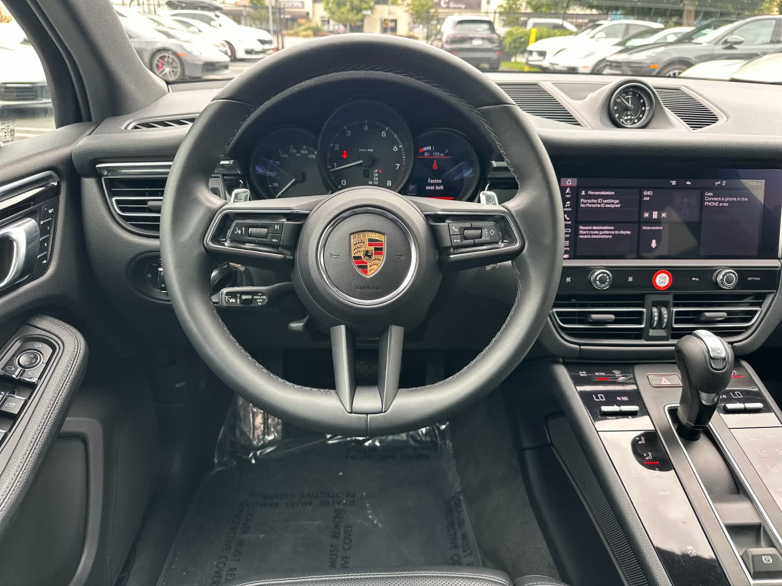 2024 Porsche Macan Macan (MY24)