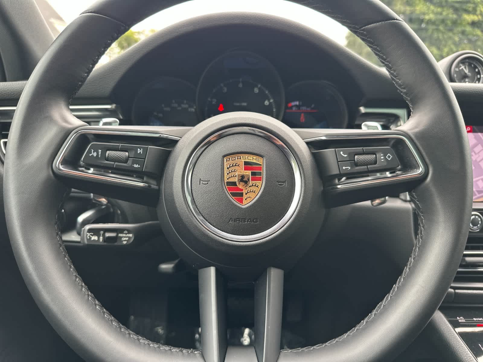 2024 Porsche Macan Macan (MY24)