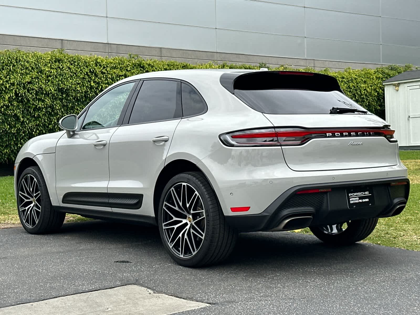 2024 Porsche Macan Macan (MY24)
