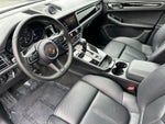 2024 Porsche Macan Macan (MY24)