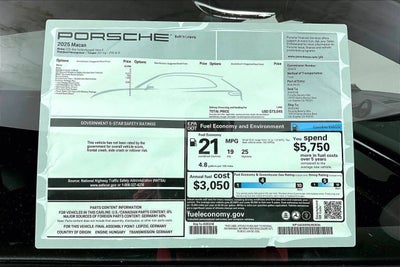 2025 Porsche Macan AWD