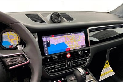 2025 Porsche Macan AWD