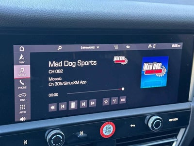 2025 Porsche Macan Base