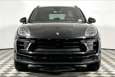 2025 Porsche Macan AWD