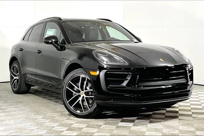 2025 Porsche Macan AWD