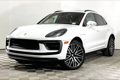 2025 Porsche Macan AWD