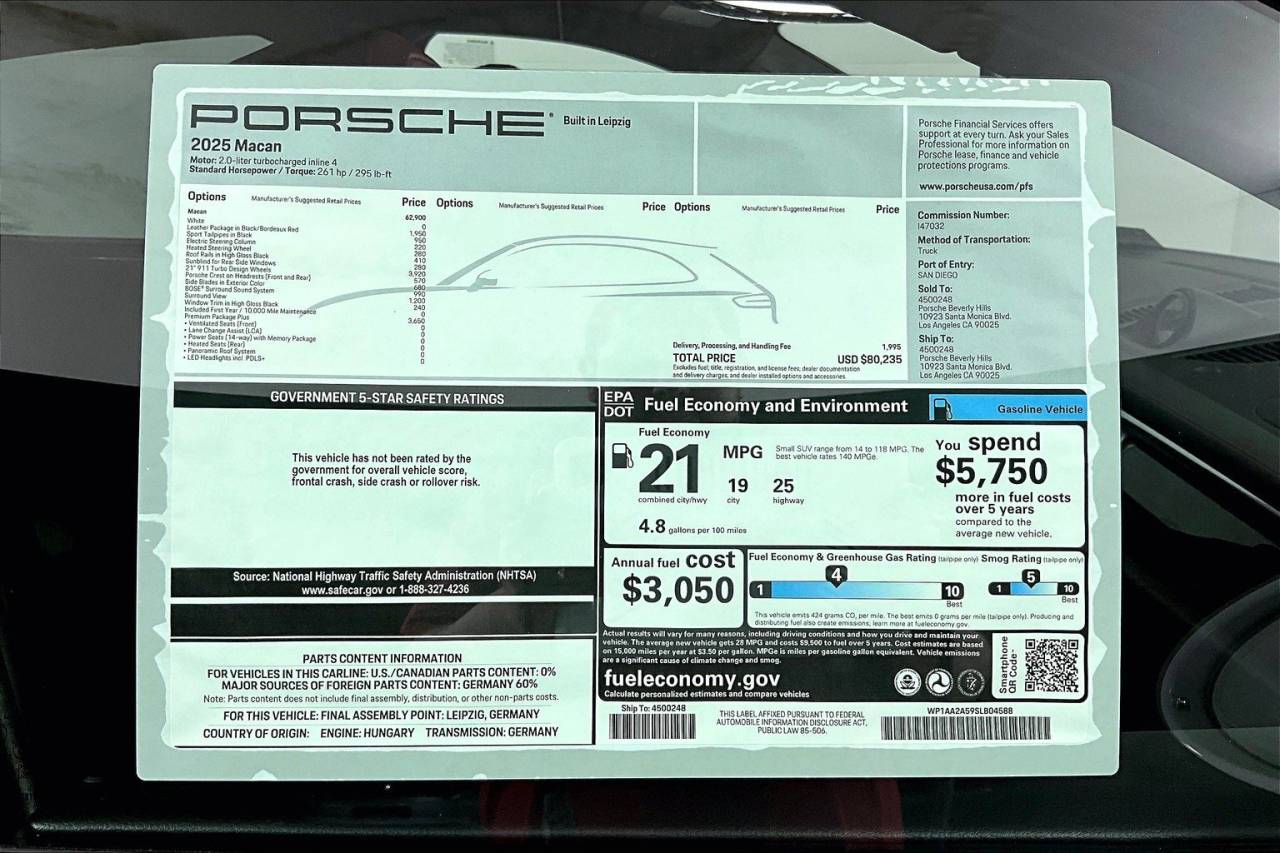 2025 Porsche Macan AWD