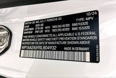 2025 Porsche Macan AWD