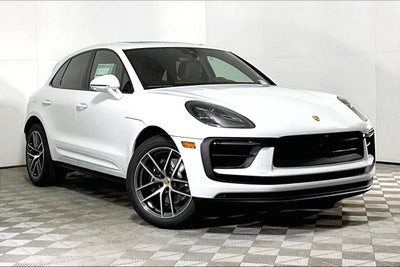 2025 Porsche Macan AWD