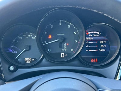 2025 Porsche Macan AWD