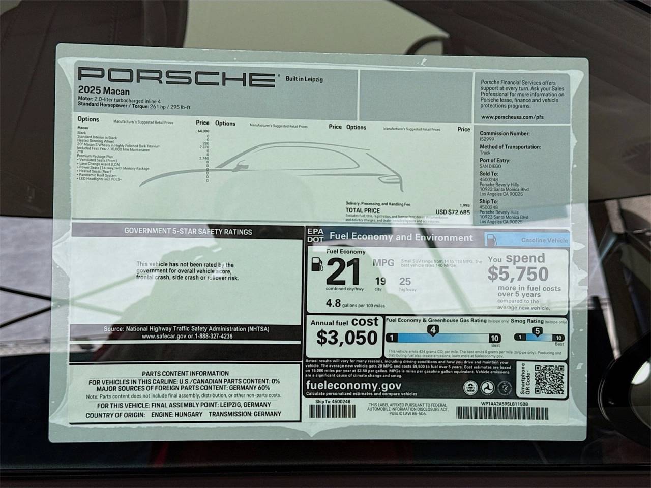 2025 Porsche Macan Base