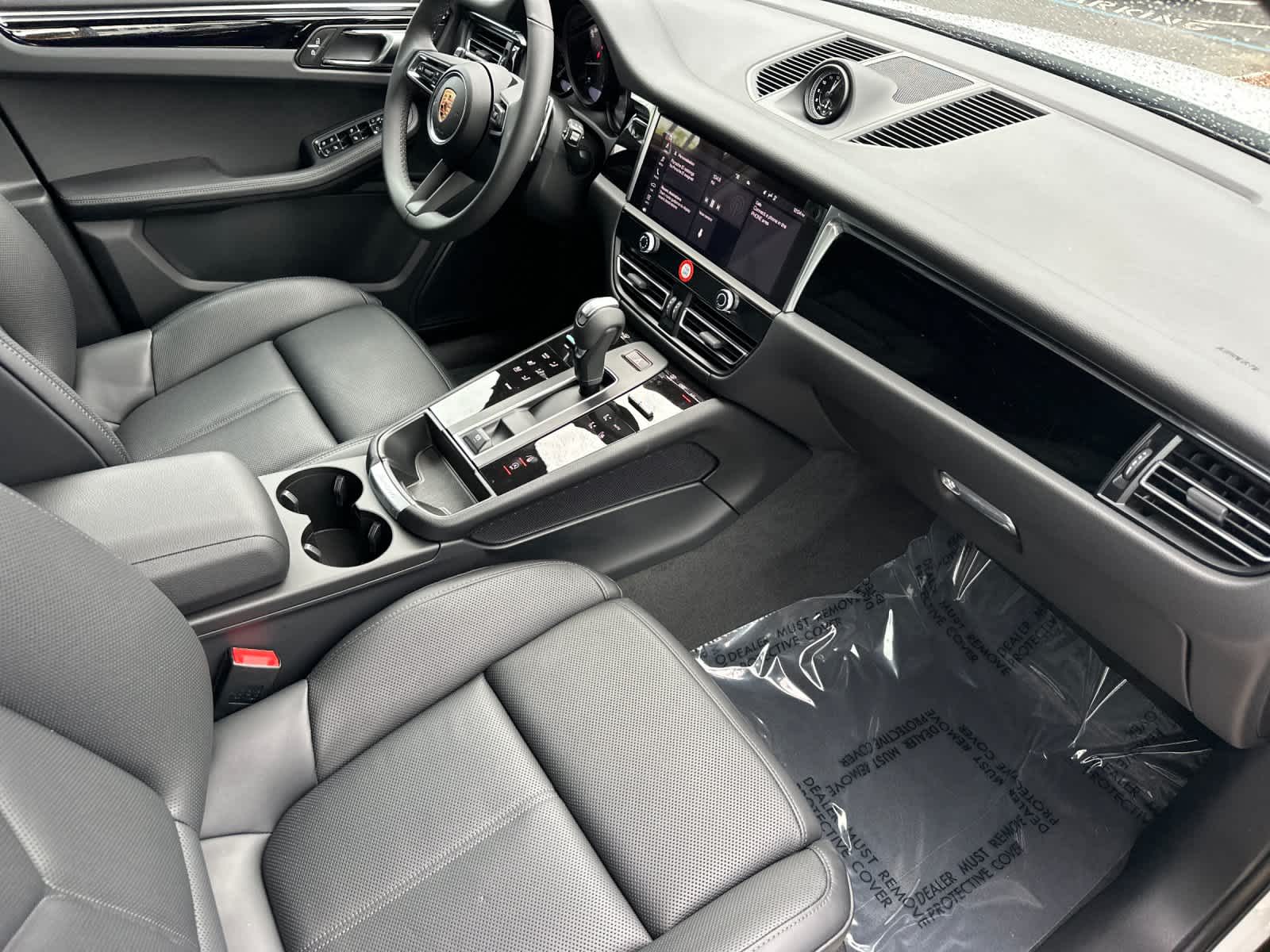 2025 Porsche Macan Macan