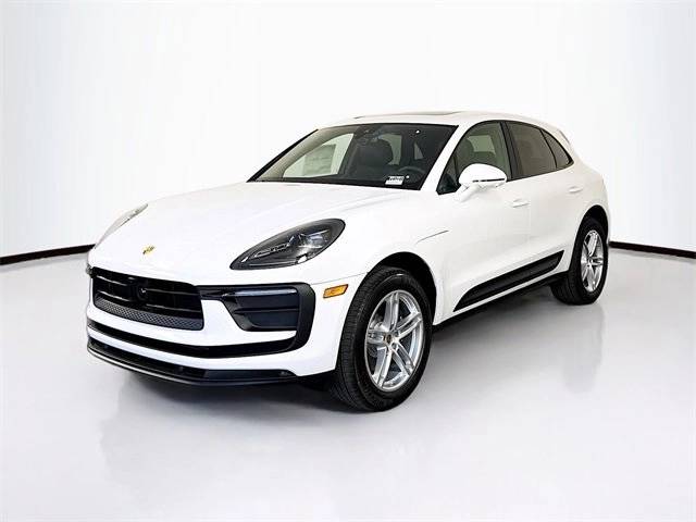 2025 Porsche Macan Base