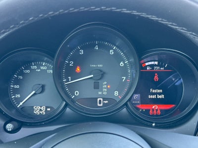 2025 Porsche Macan Base