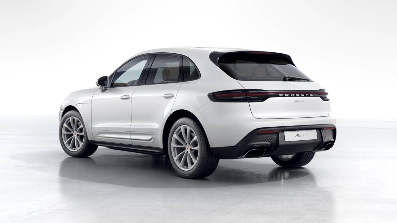 2025 Porsche Macan Base
