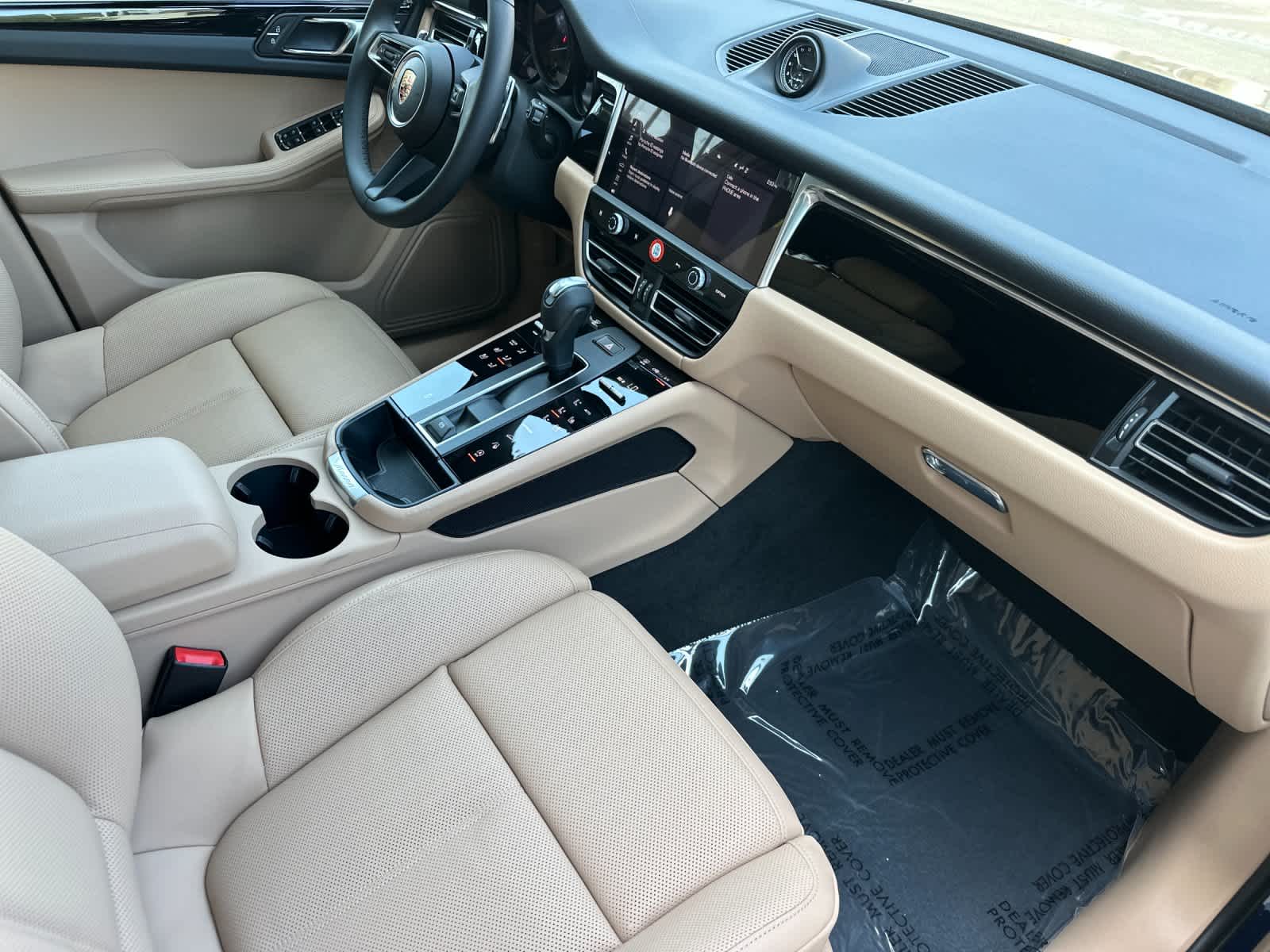 2025 Porsche Macan Macan