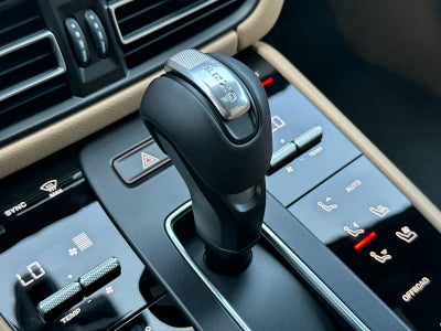 2025 Porsche Macan Macan