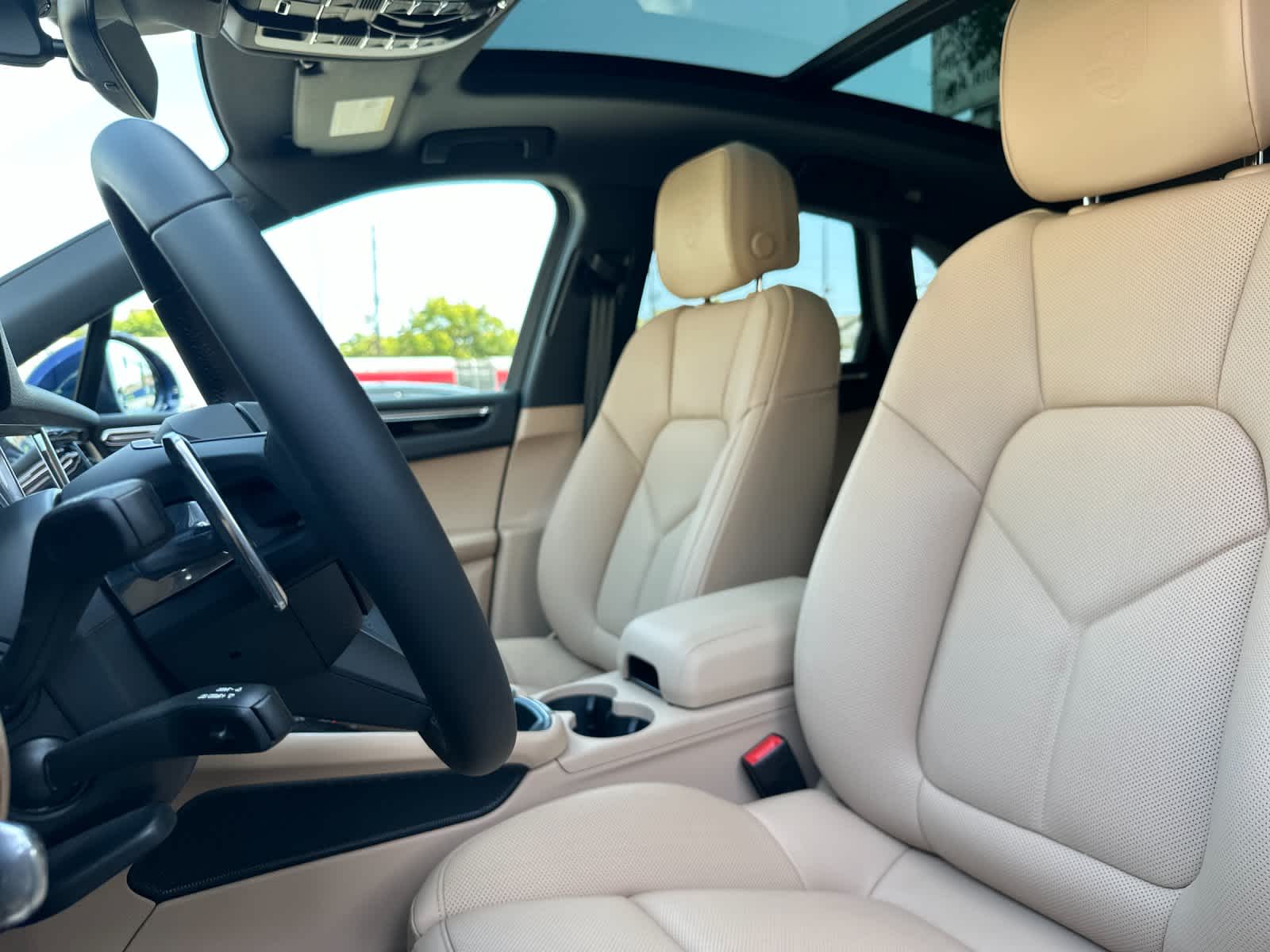 2025 Porsche Macan Macan