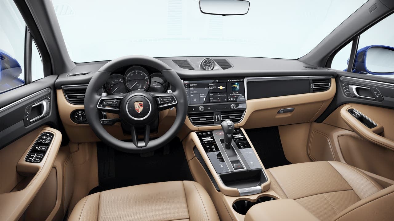 2025 Porsche Macan Base