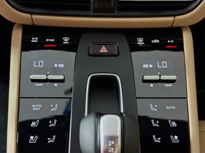2026 Porsche Macan Macan