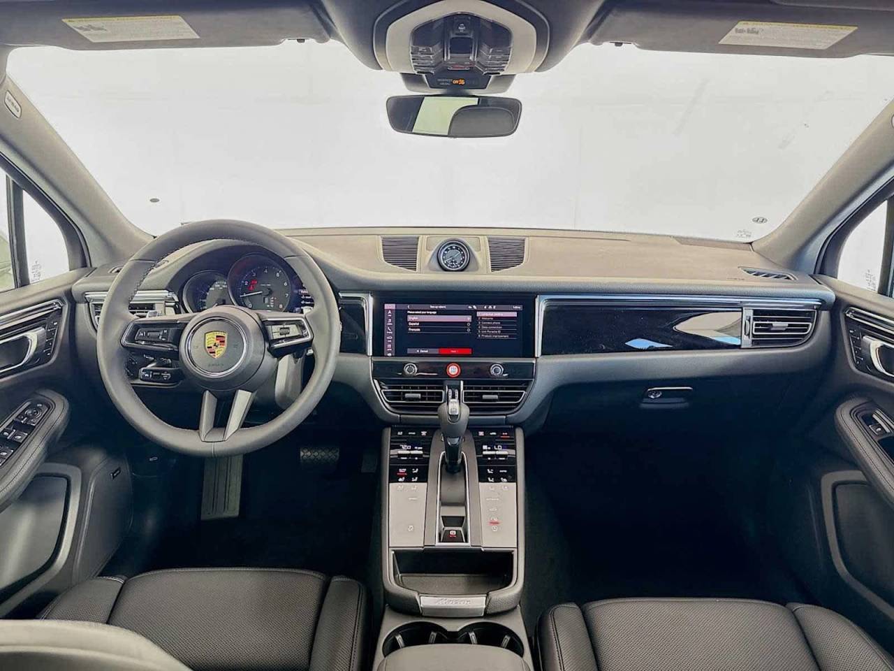 2026 Porsche Macan AWD