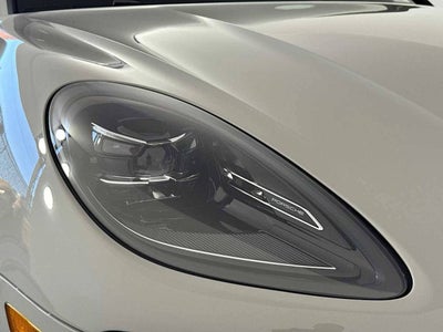 2026 Porsche Macan AWD