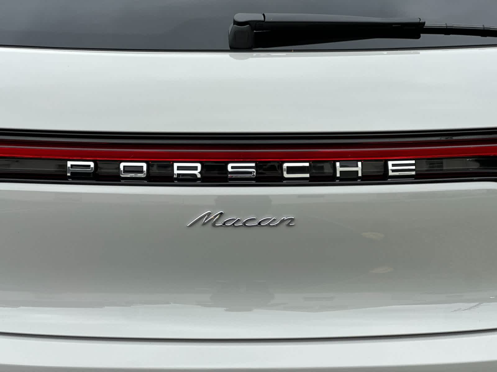 2026 Porsche Macan Macan