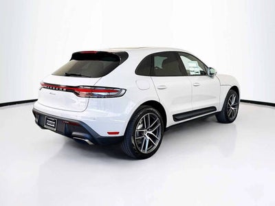 2026 Porsche Macan AWD