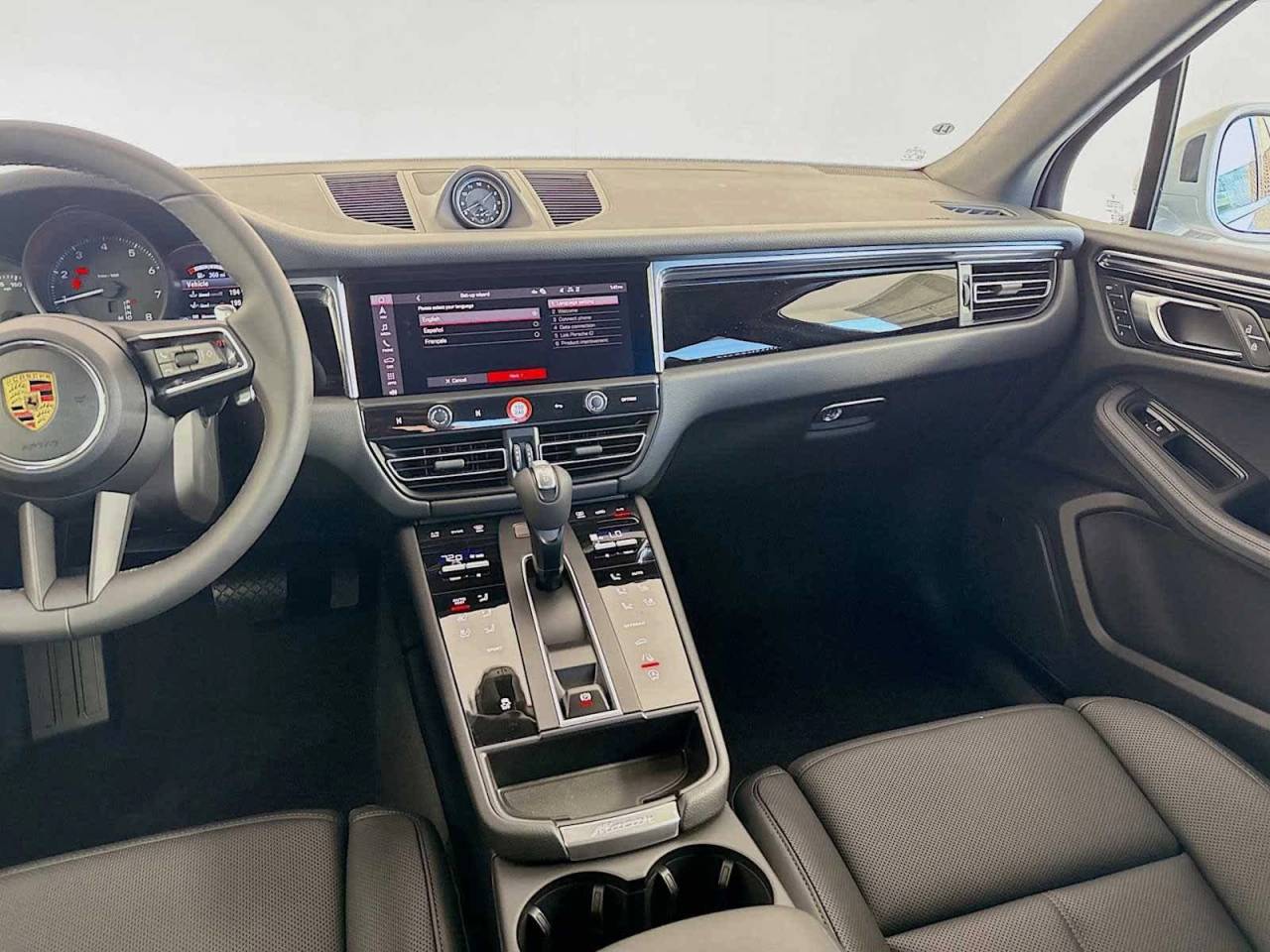 2026 Porsche Macan Macan