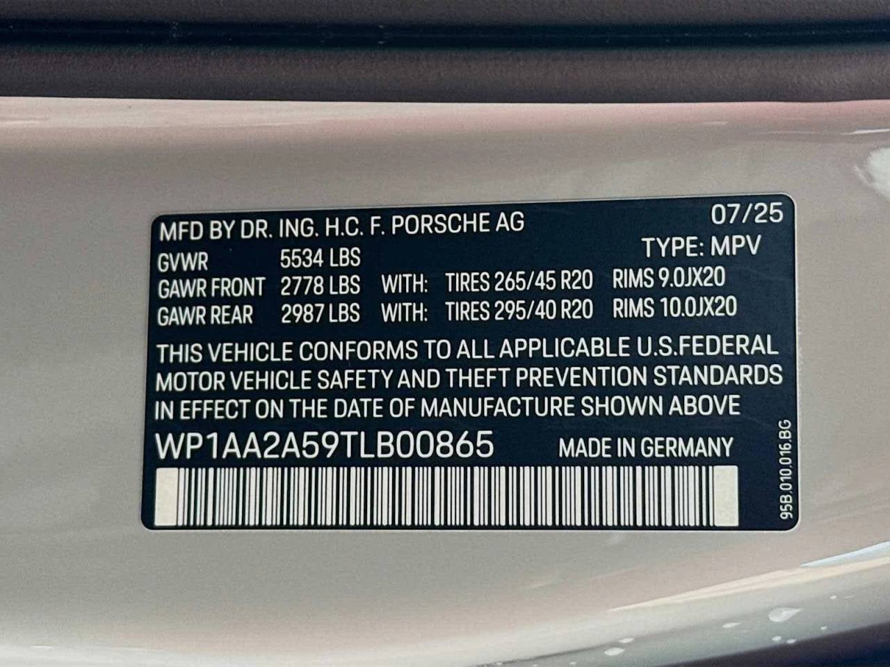 2026 Porsche Macan Macan