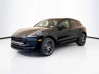 2026 Porsche Macan AWD