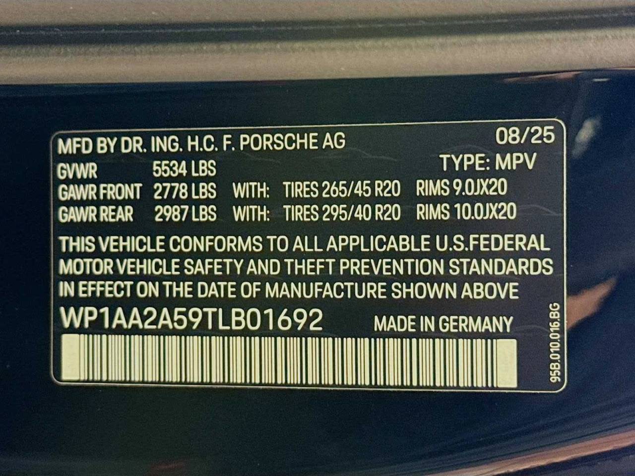 2026 Porsche Macan Macan