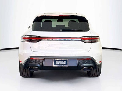 2026 Porsche Macan AWD